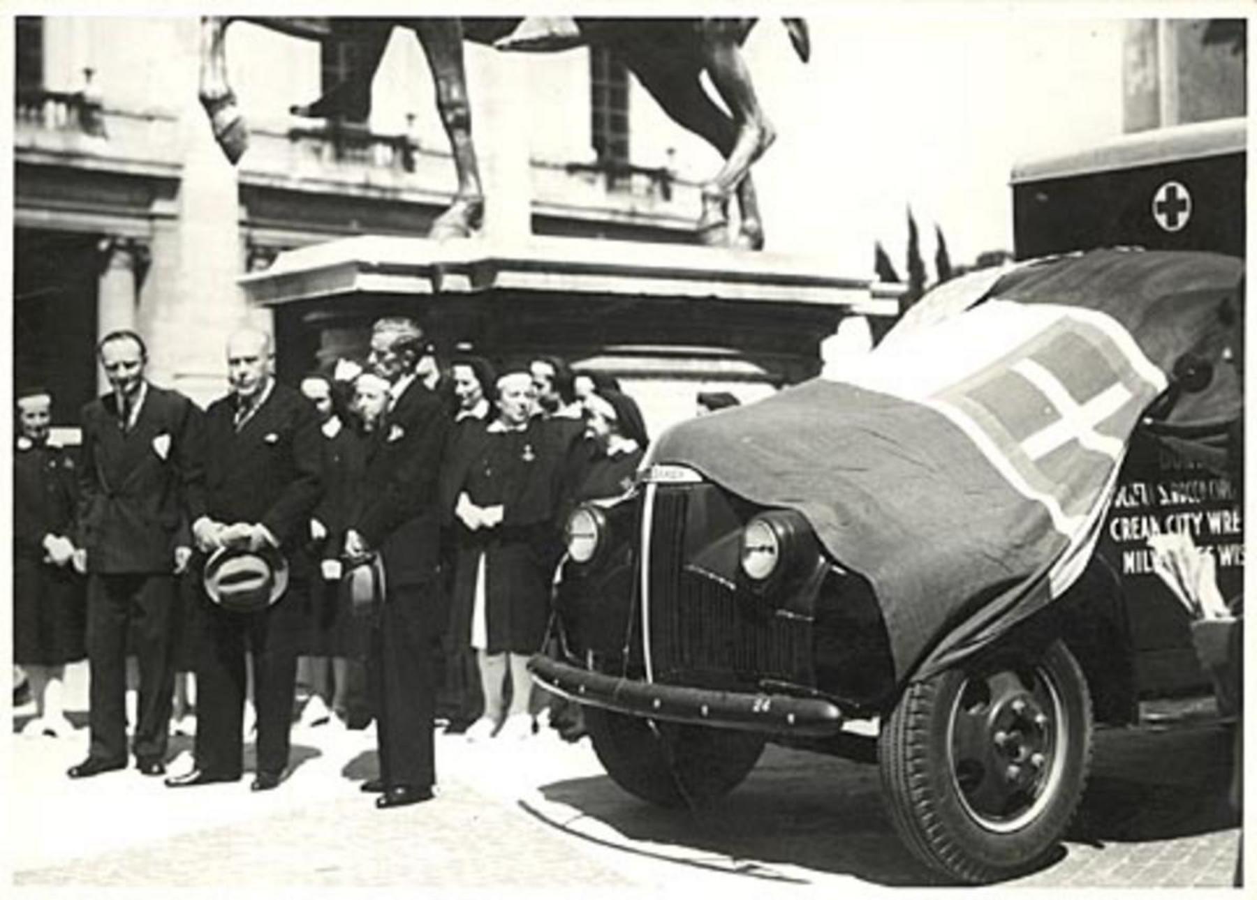 CRI riceve 90 autoambulanze