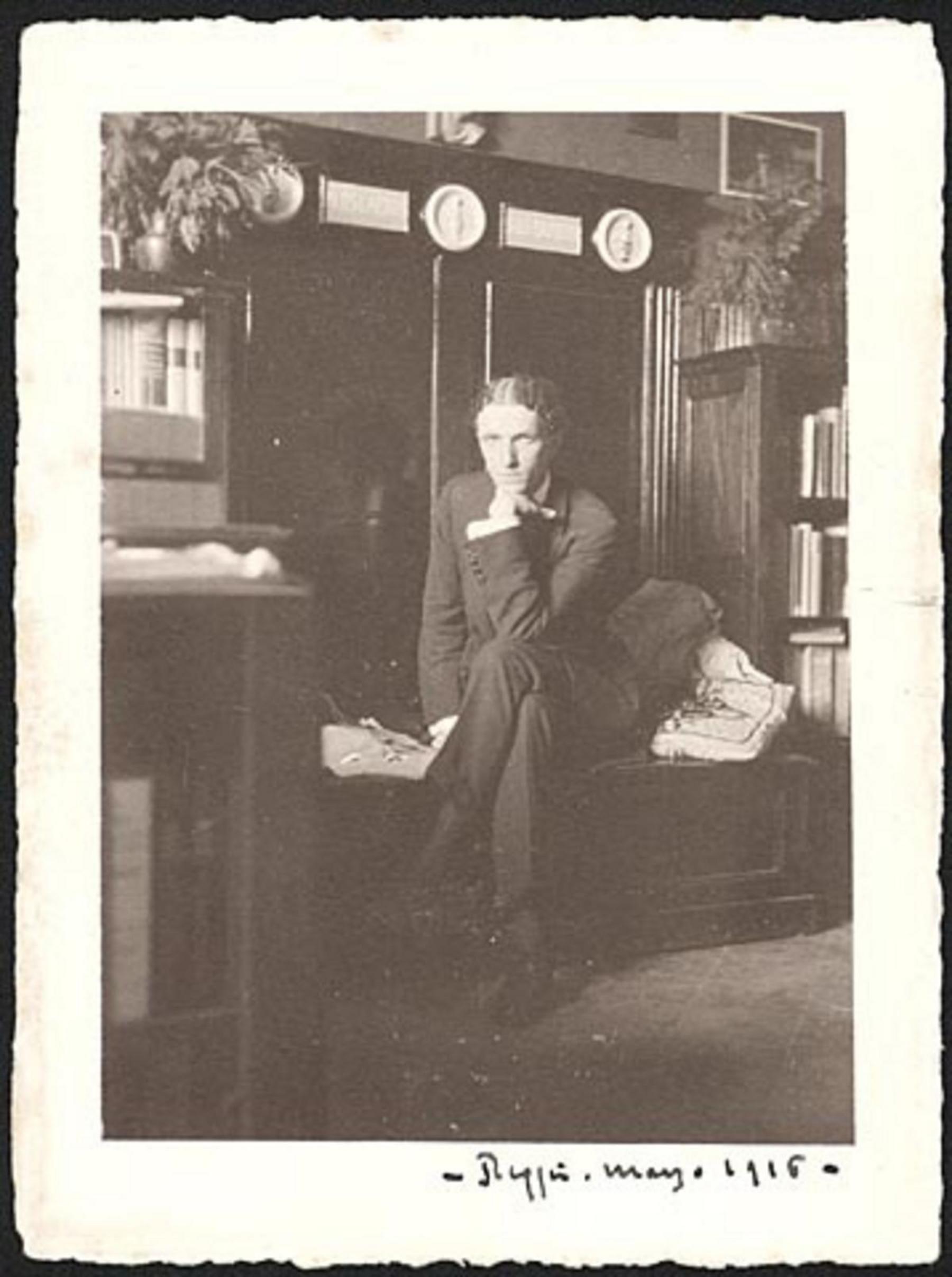 Umberto Zanotti Bianco nella sede ANIMI di Reggio Calabria