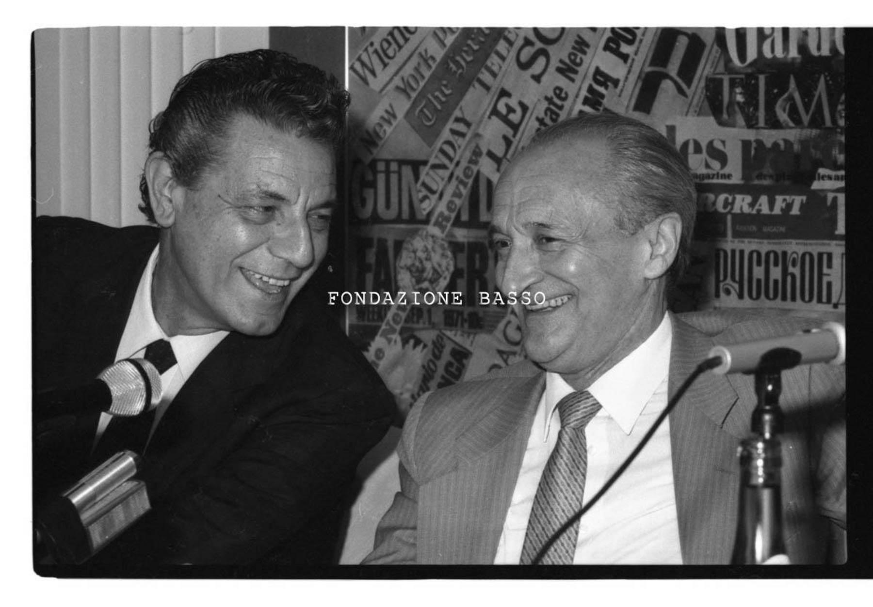 Antonio Tatò e Alessandro Natta alla conferenza stampa